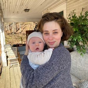 Meet your Posher, Carrie